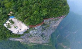 Terrifying glass skywalk with 4,600ft drop opens in China