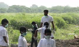 Activist, volunteers organize ‘Swacch Mundhwa, Sundar Mundhwa, cleanliness drive in Mundhwa, Pune